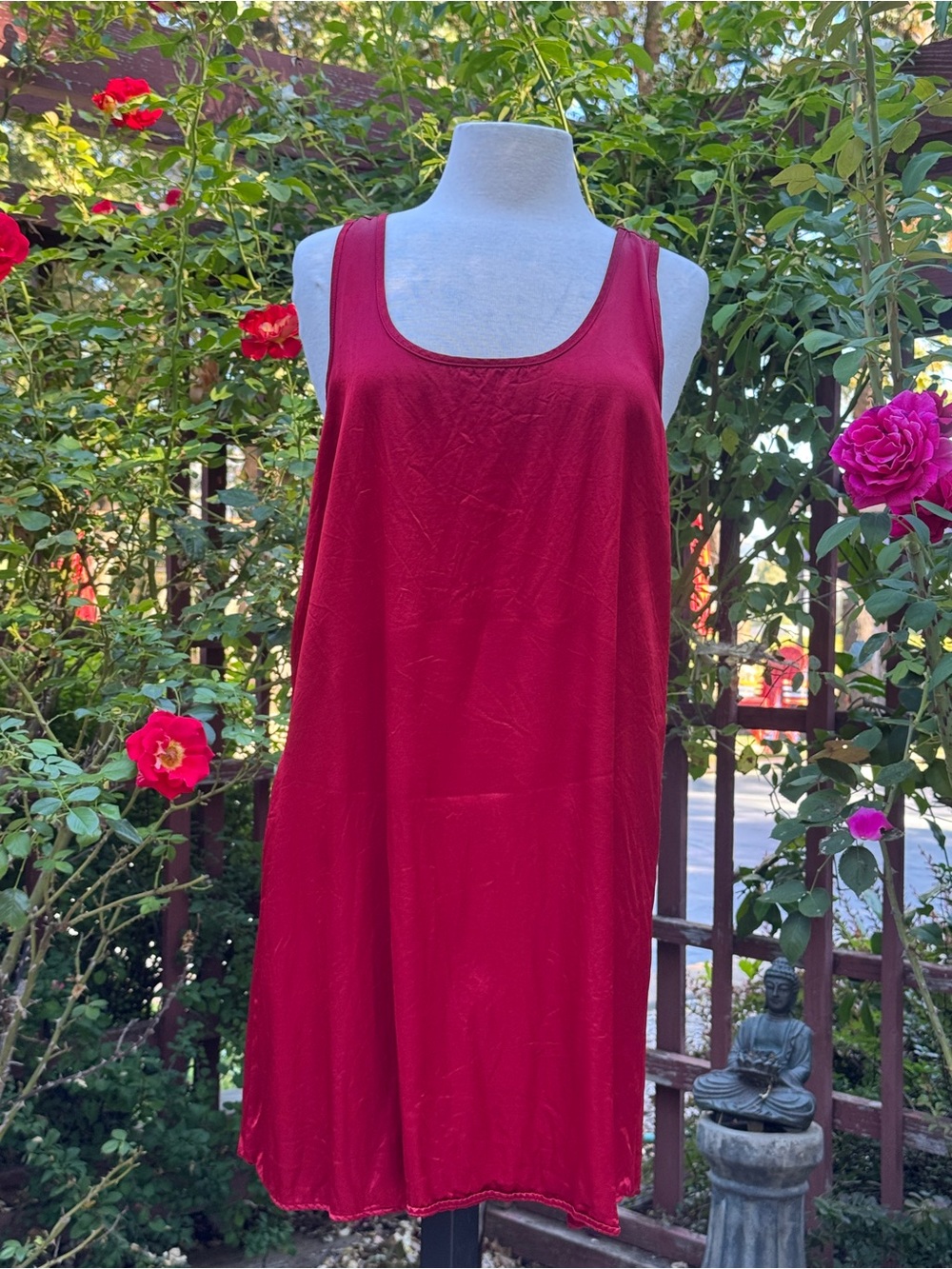 Vintage Red Sleeveless Scoop Neck Shift Dress
